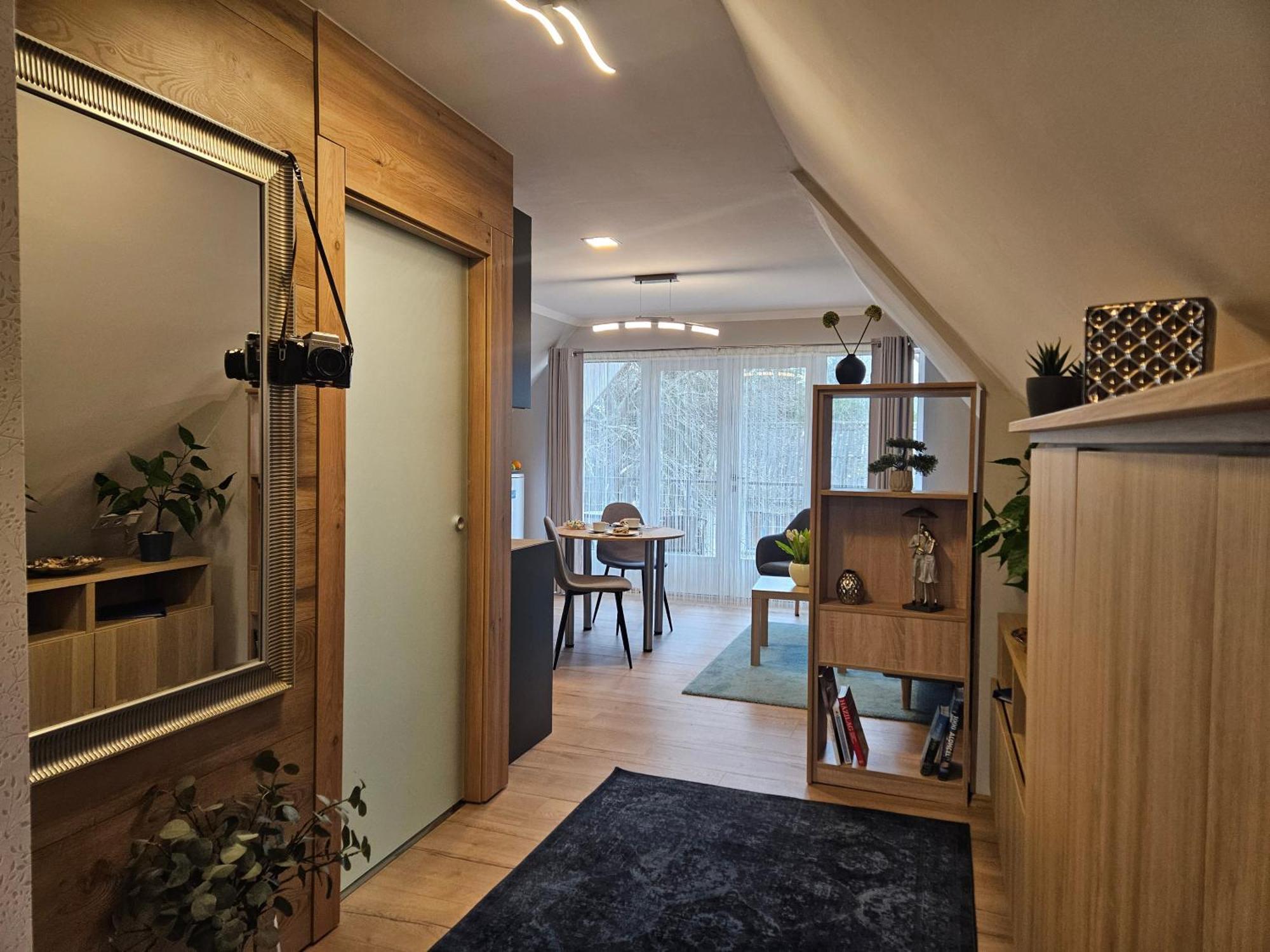 Otium Wellness Apartmanház Balatonakarattya Exterior foto